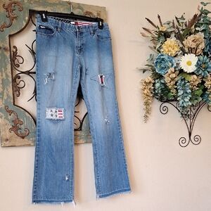 Light Blue Distressed Women's Jeans with Flag Patch